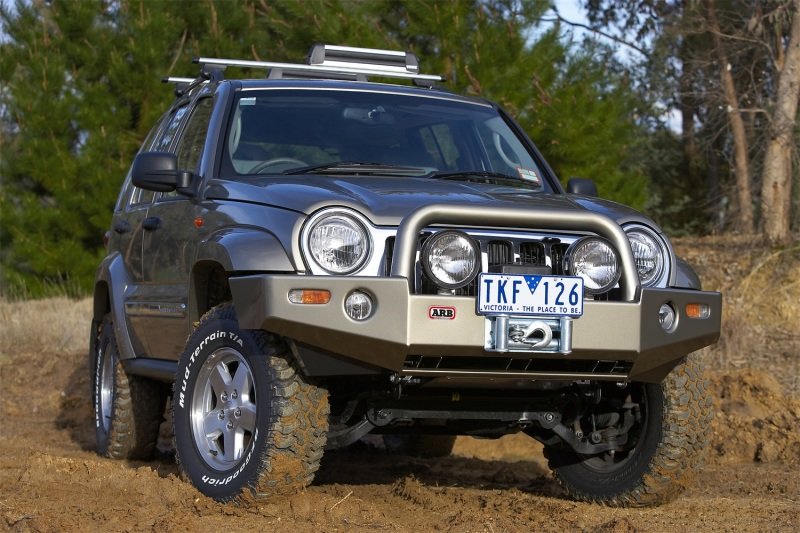 ARB Combar Suit Srs ARB Fog Mkii G/Cherokee Kj05-08 8-9.5 (Fit Kit NOT Included)