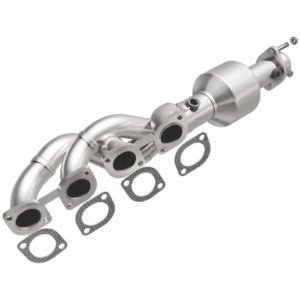 MagnaFlow Conv DF BMW 5-6 04-05 P/S OEM
