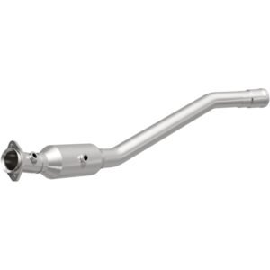 Magnaflow Conv DF 13-14 Mercedes-Benz GL450 V8 4.6 OEM Underbody
