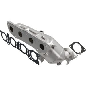 MagnaFlow Conv Direct Fit 20-21 Nissan Kicks 1.6L Single Manifold