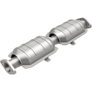 MagnaFlow Conv Mitsubishi 24.75X6.5X4 2/2